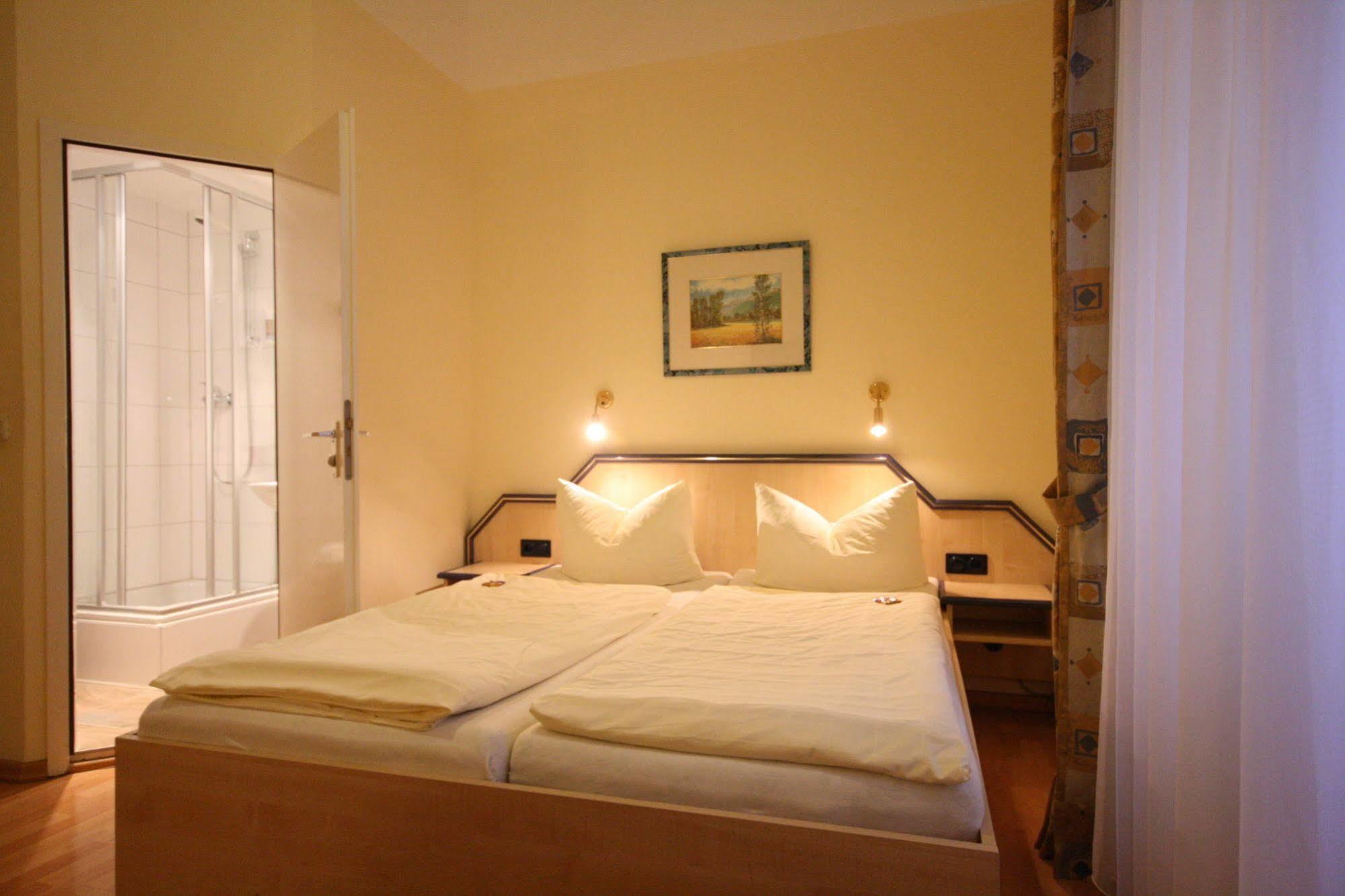 Altstadt Hotel Heidelberg Esterno foto