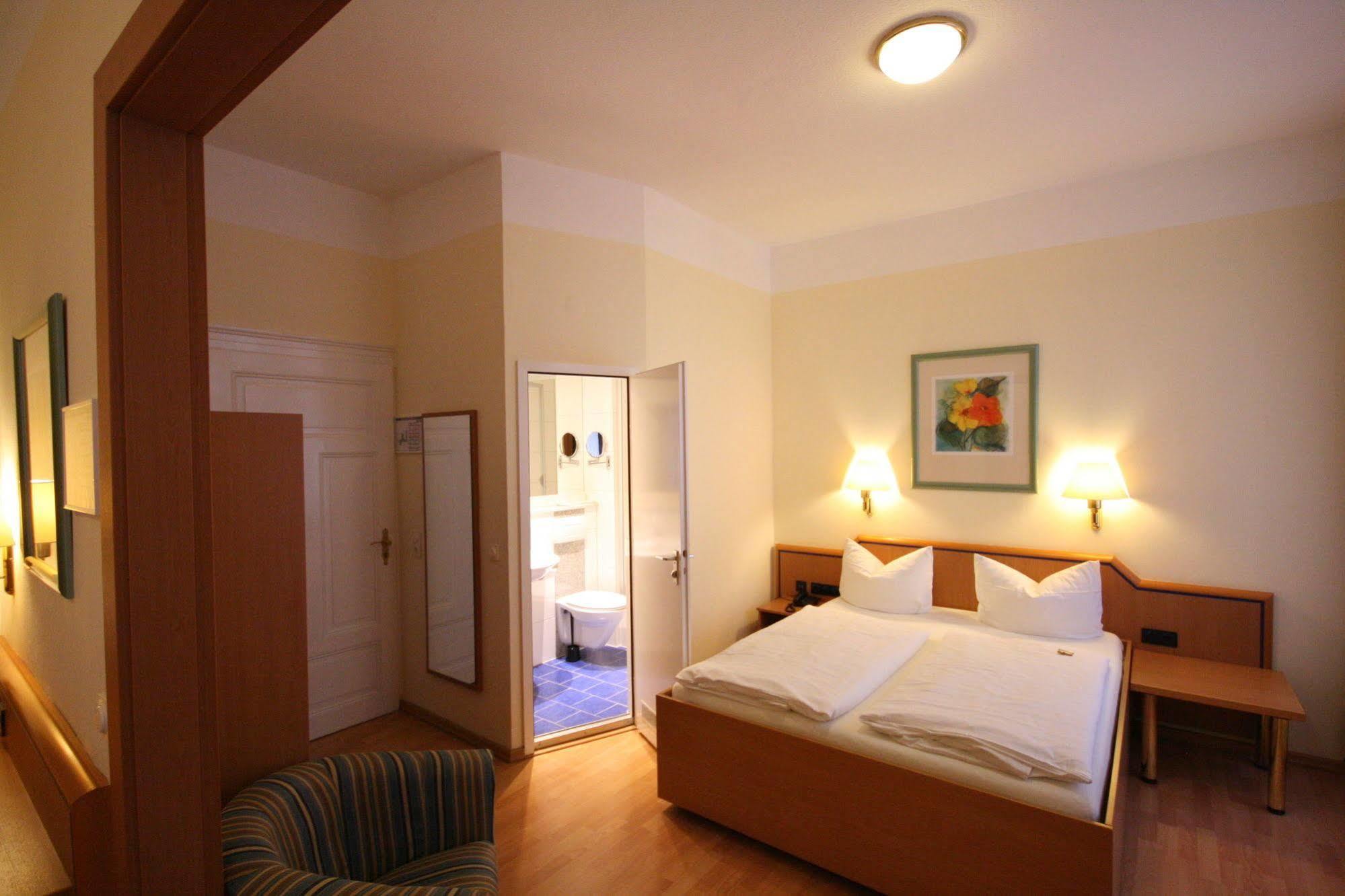 Altstadt Hotel Heidelberg Esterno foto