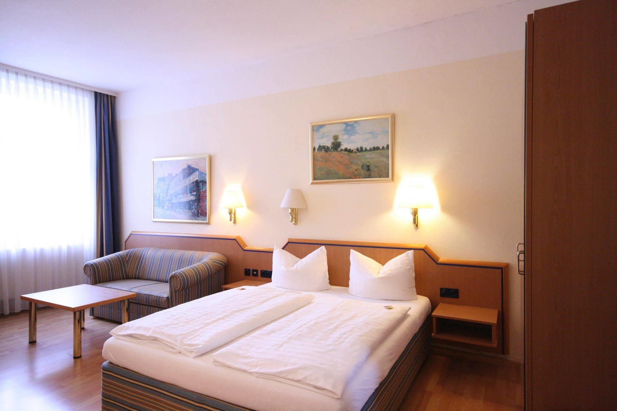 Altstadt Hotel Heidelberg Esterno foto